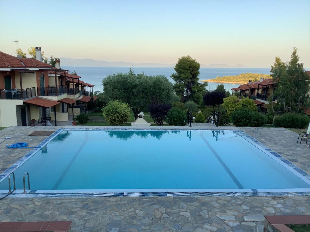 Amazing Villa With Views Sea In Paliouri Exteriör bild